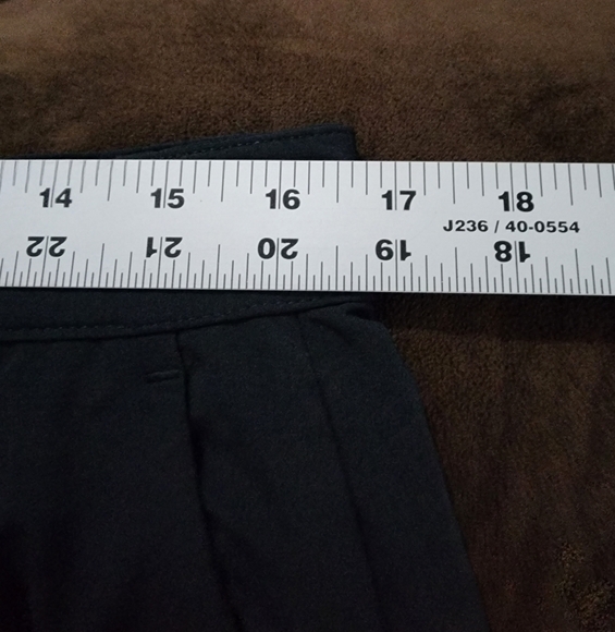 Fabletics Pants - Picture 6 of 9